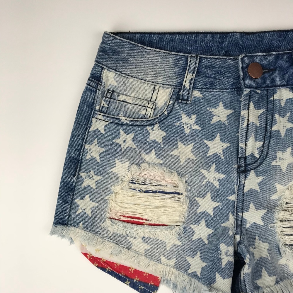 Design Labs Stars Shorts - Picture 2 of 5